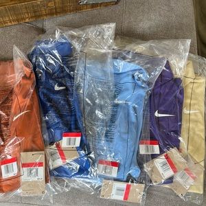 Women's Nike dri-fit polo Large PURPLE NWT